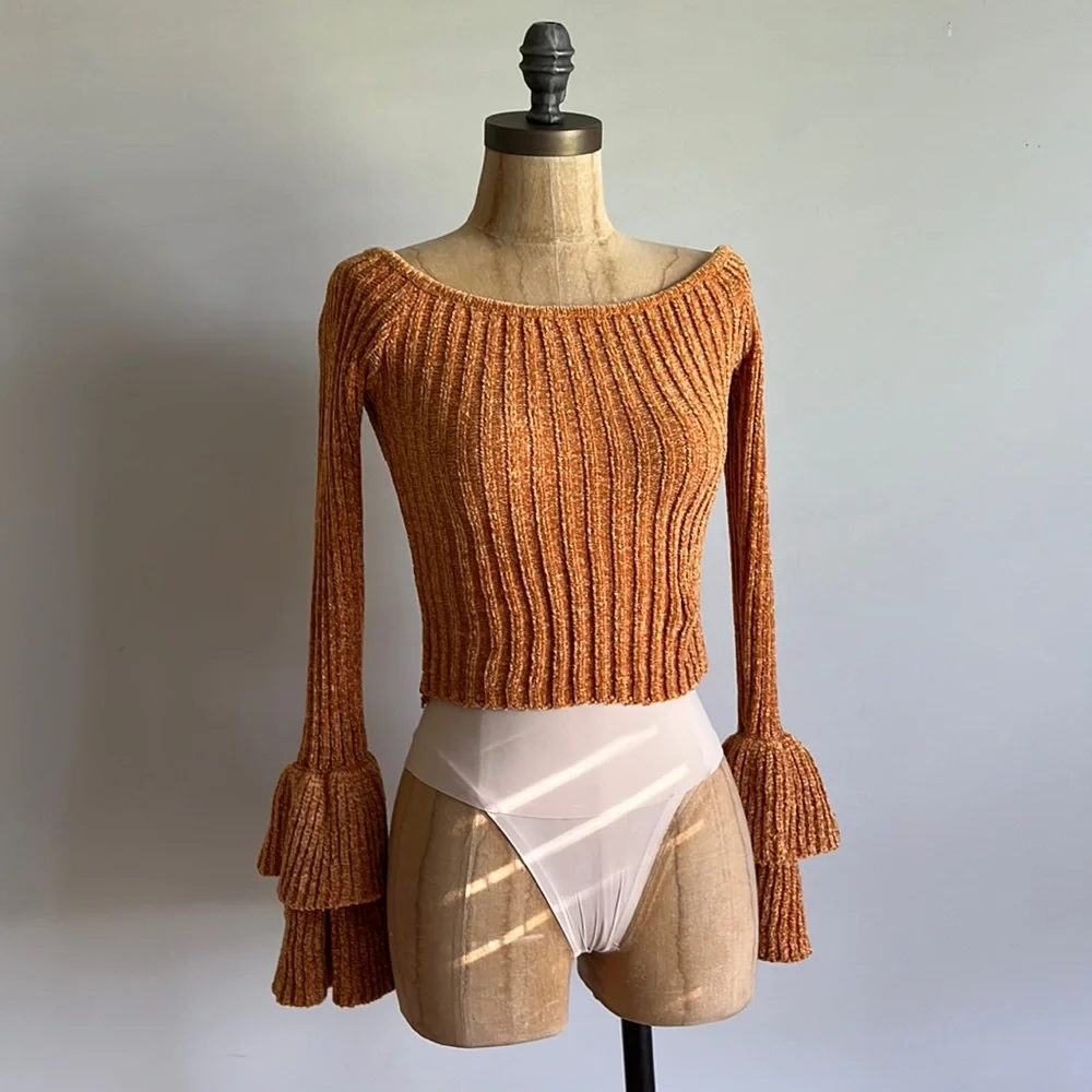 ‘70s Inspired Top - Picture 1 of 6